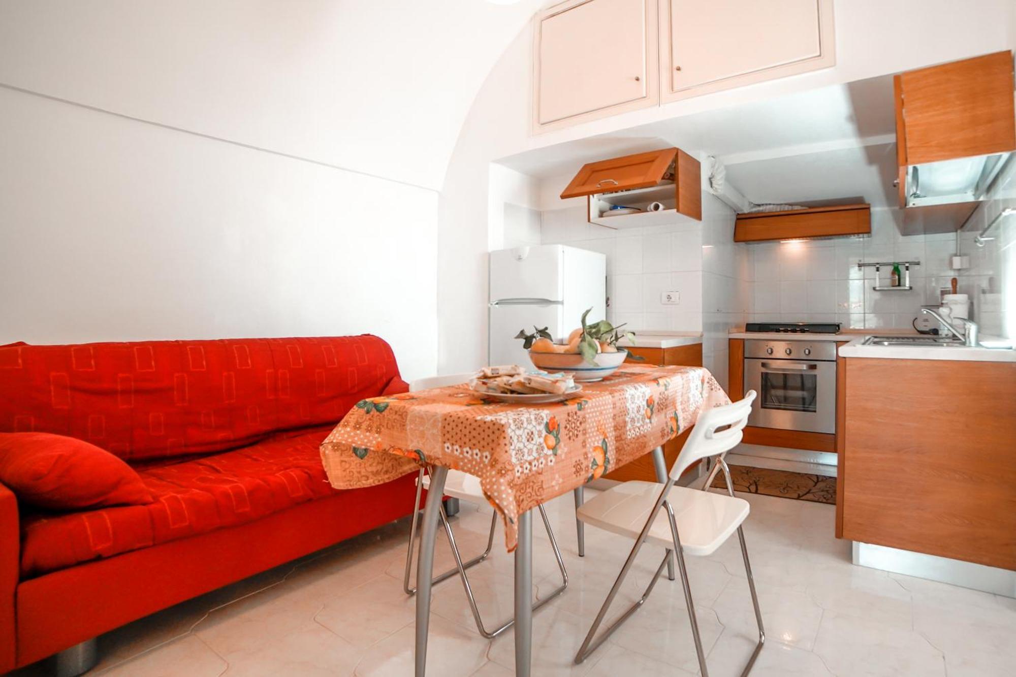 Minuta Skyline Apartment Pontone Екстериор снимка